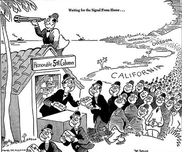 Карикатура в США 1942 г. Шеренга японцев получает в палатке, на которой написано:  «Почетная пятая колонна» брикеты TNT (тринитротолуол — динамит).